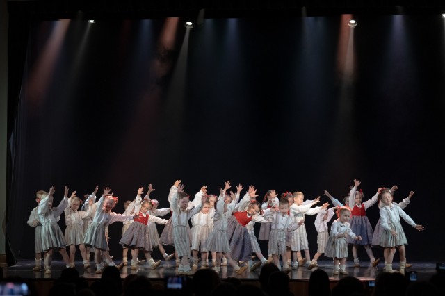 bērnu deju kolektīvs "Drellīši"